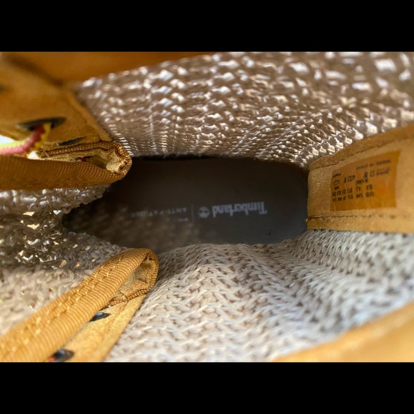 Timberlands - Picture 3 of 4